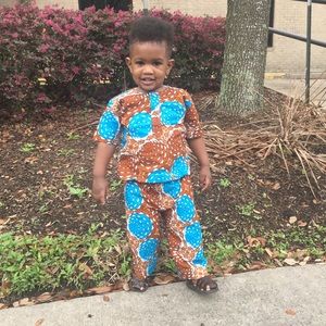 Authentic Nigerian (African) print top & pants.